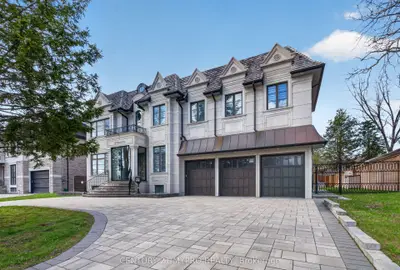20 Uplands Avenue, Vaughan, On L4j 1j9