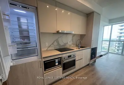 225 Commerce Street 5515, Vaughan, On L4k 0r1