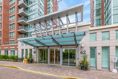 48 Suncrest Boulevard 102, Markham, On L3t 7y5