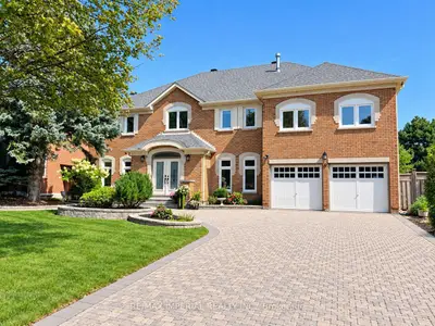 9 Elderwood Drive, Richmond Hill, On L4b 2w8
