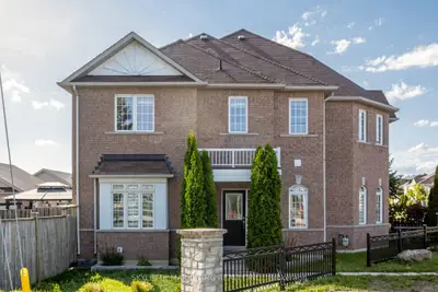 2417 Bur Oak Avenue, Markham, On L6e 1j6