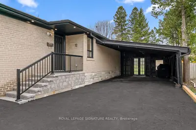 12 Davidson Road Bsmt, Aurora, On L4g 2b1