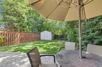 33 Mcdonald Drive, Aurora, On L4g 2t4