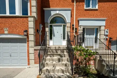 80 Mccallum Drive 35, Richmond Hill, On L4c 9x5