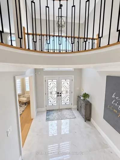 372 Crofters Road, Vaughan, On L4l 8y3