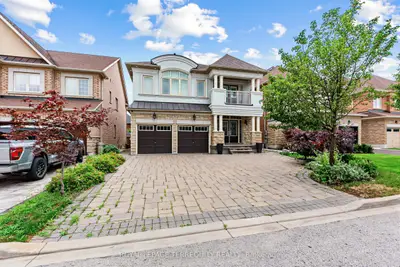 44 Headwind Boulevard, Vaughan, On L4h 3r9