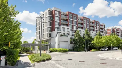 57 Upper Duke Crescent 102, Markham, On L6g 0b9