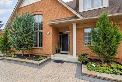 412 Falconwood Hollow, Aurora, On L4g 7m1