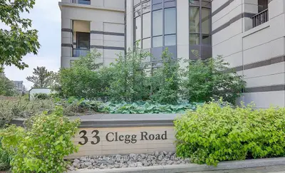 33 Clegg Road 703, Markham, On L6g 0g6
