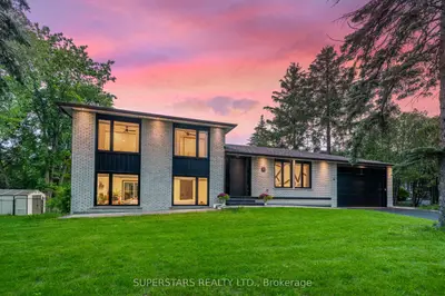 56 Cynthia Crescent, Richmond Hill, On L4e 2p9