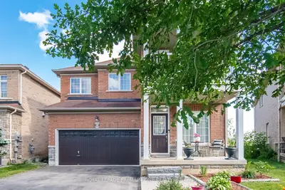 62 Lost Pond Crescent, Whitchurch-stouffville, On L4a 0r4