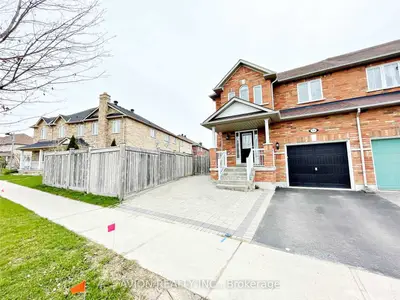 73 Harry Blaylock Drive Lower, Markham, On L6e 2h1