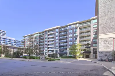 25 Water Walk Drive 307, Markham, On L6g 0g3