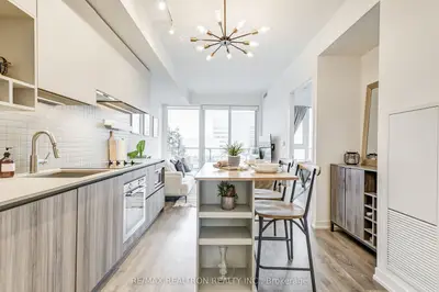 5 Buttermill Avenue 1608, Vaughan, On L4k 0j5