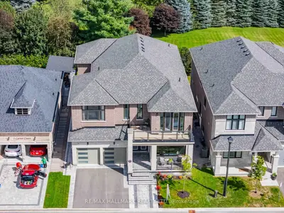 23 Carlinds Crescent, Whitchurch-stouffville, On L4a 4x1