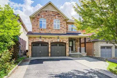 74 Batchford Crescent, Markham, On L6b 0c2
