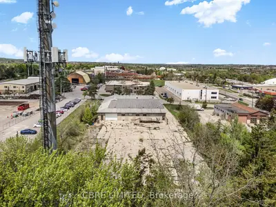 5 Scanlon Court, Aurora, On L4g 7b2
