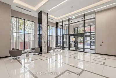 99 Eagle Rock Way 302, Vaughan, On L6a 5a7