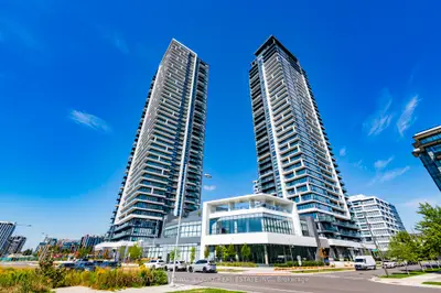 18 Water Walk Drive 1702, Markham, On L3r 6l5