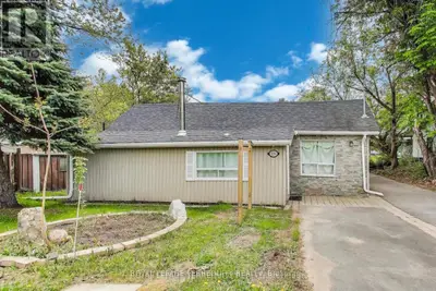 3251 Ravenshoe Road, East Gwillimbury, On L0g 1r0