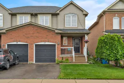 27 Hirst Avenue, Georgina, On L4p 4e6