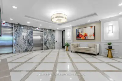 40 Baif Boulevard 803, Richmond Hill, On L4c 5m9