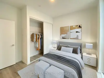 1000 Portage Parkway 206, Vaughan, On L4k 0l1