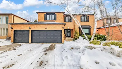 67 Rose Green Drive, Vaughan, On L4j 4r5
