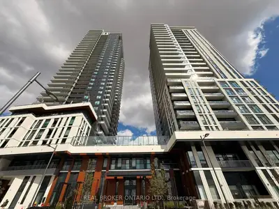 21 Meadowdale Road 1610, Vaughan, On L4k 0c7