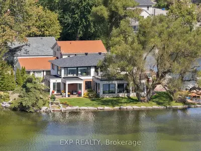 3 Willowbank Avenue, Richmond Hill, On L4e 3b4