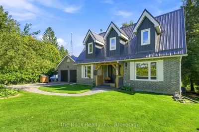 19 Mustard Street, Uxbridge, On L9p 1r2