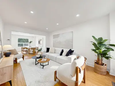 26 Erla Court, Markham, On L3s 3b3