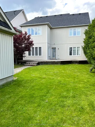 31 Harper Hill Road, Markham, On L6c 3b4