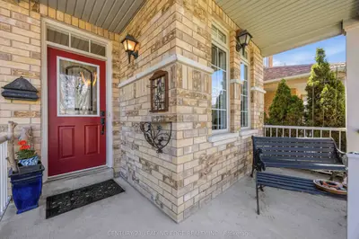 156 Landsdown Crescent, Markham, On L6e 1m5