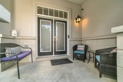 20 Rock Elm Court, Vaughan, On L6a 4c2