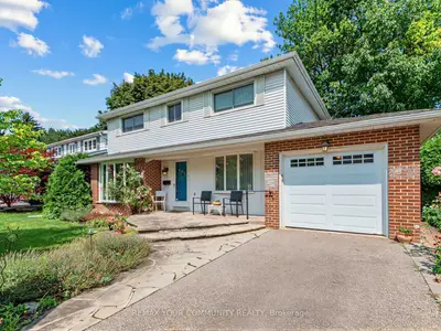 14 Apple Orchard Path, Markham, On L3t 3b6