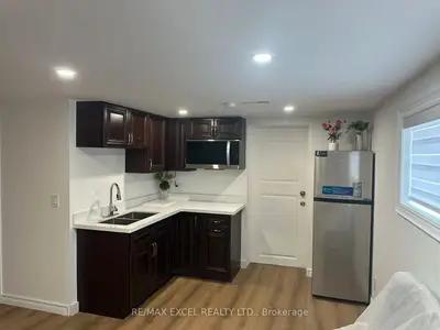 5 Union Street, Markham, On L3r 2h4