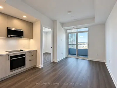5 Meadowdale Road 1701, Vaughan, On L4k 0c7