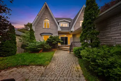 41 Cooperage Crescent, Richmond Hill, On L4c 4m2