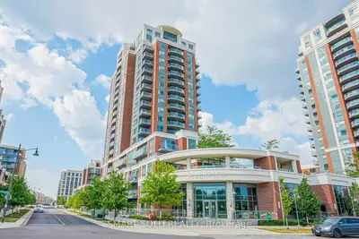 1 Uptown Drive 212, Markham, On L3r 5c1