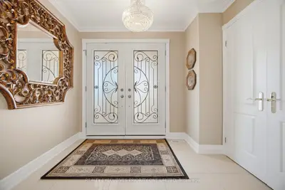 139 Jade Crescent, Vaughan, On L4l 6m1