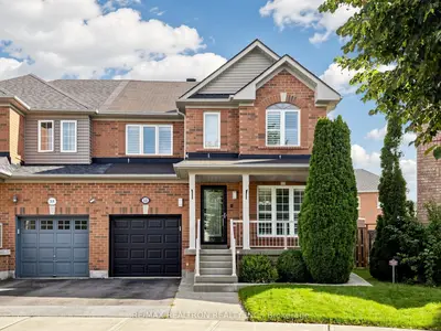 13 Stotts Crescent, Markham, On L6e 1t4