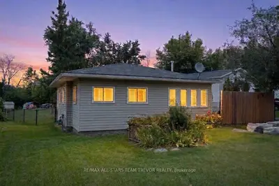 6286 Black River Road, Georgina, On L0e 1r0