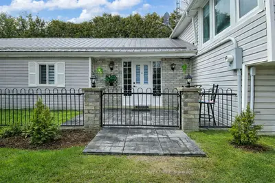 8352 Main Lisle Street, Adjala-tosorontio, On L0m 1m0