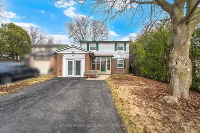 413 Terry Drive, Newmarket, On L3y 5e6