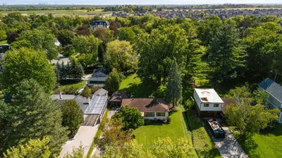17 Faris Avenue, King, On L0g 1n0