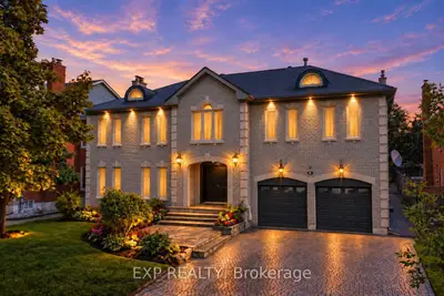 29 Northgate Crescent, Richmond Hill, On L4b 2k8