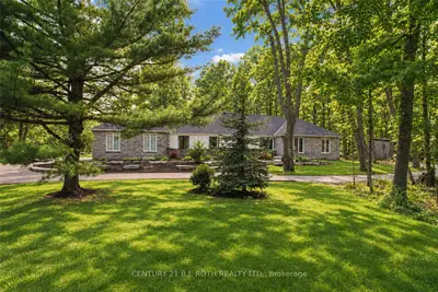 3274 Liah Lane, Innisfil, On L9s 2b4