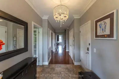 1660 Moyer Avenue, Innisfil, On L9s 1s8