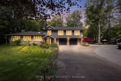4926 Cherry Street, Whitchurch-stouffville, On L4a 7x4